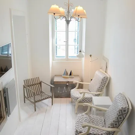 Sleeps 8 With Wifi Villa Brovinje