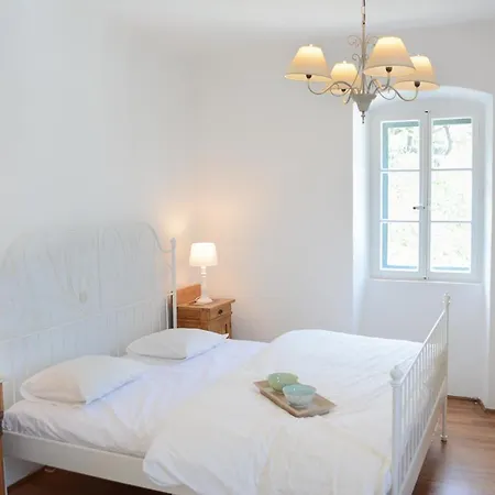 וילה Sleeps 8 With Wifi *